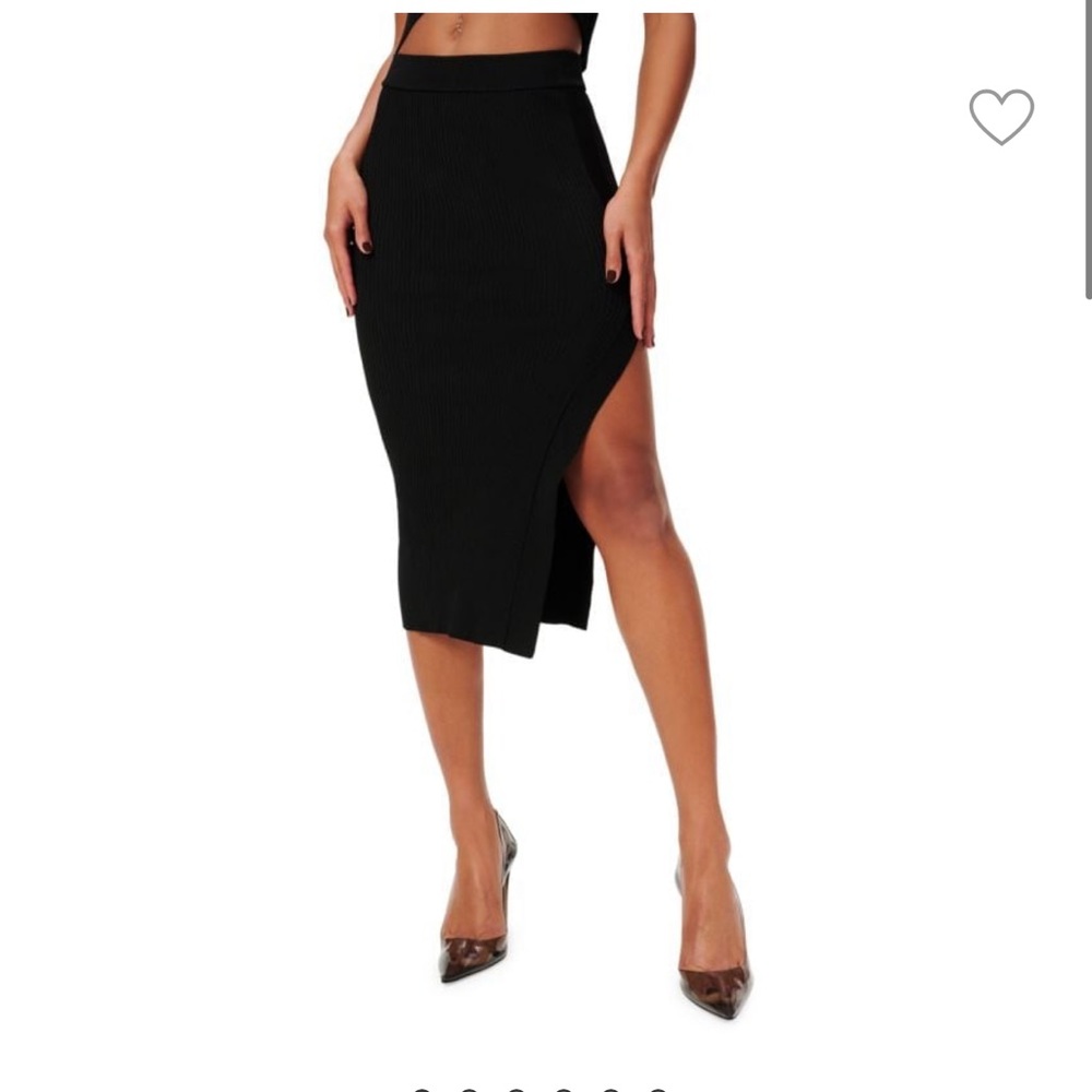 Good American Black Ribbed Midi Skirt with Side Slit